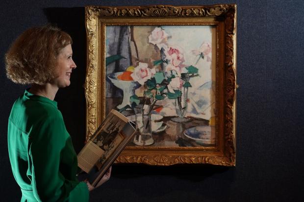 Craven Herald: Art courses are a great gift option for people interested in painting. Picture: PA
