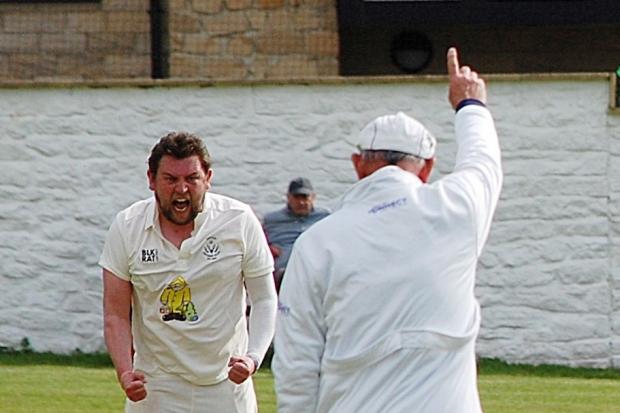 Eddy Read (left) took eight wickets over the weekend